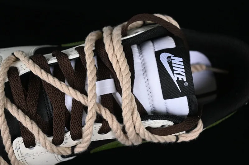 All Categories Nk SB Dunk Series Nk SB Dunk Low Low-top sneakers CS version Nk Dunk Low "Panda" Bamboo Forest Panda Customized version of deconstructed strap casual sneakers DD1391-100
